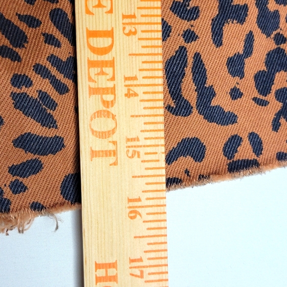 Free People Animal Print Front Zip Mini Size 30 #430 - Picture 7 of 7